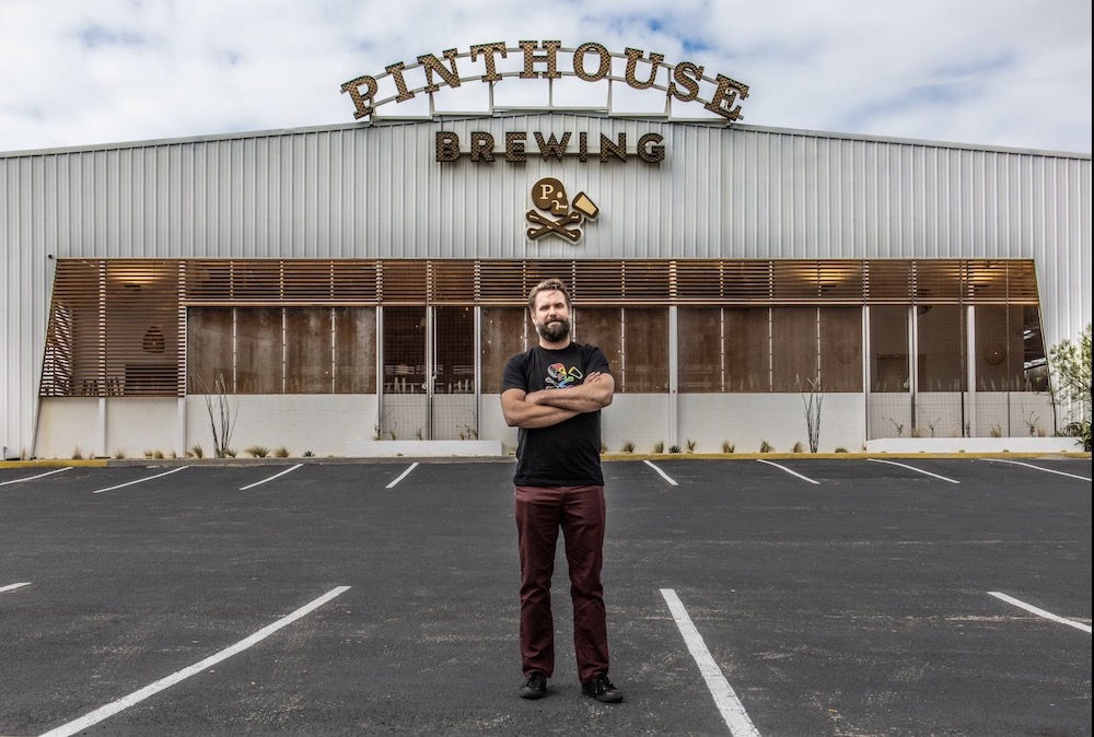 Joe in front of Pinthouse Brewing