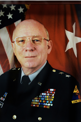 A headshot of Major General Robert Halverson in his military dress uniform.